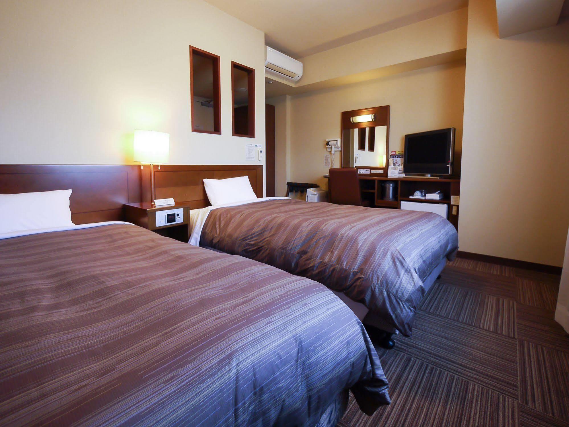 Hotel Route-Inn Gotenba Eki-Minami Extérieur photo